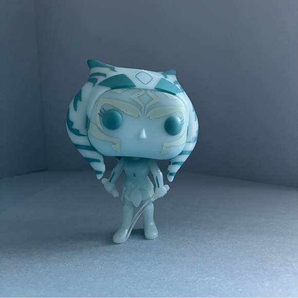 Funko Pop Star Wars - Ahsoka Tano - Hot Topic (Exclusive) #680